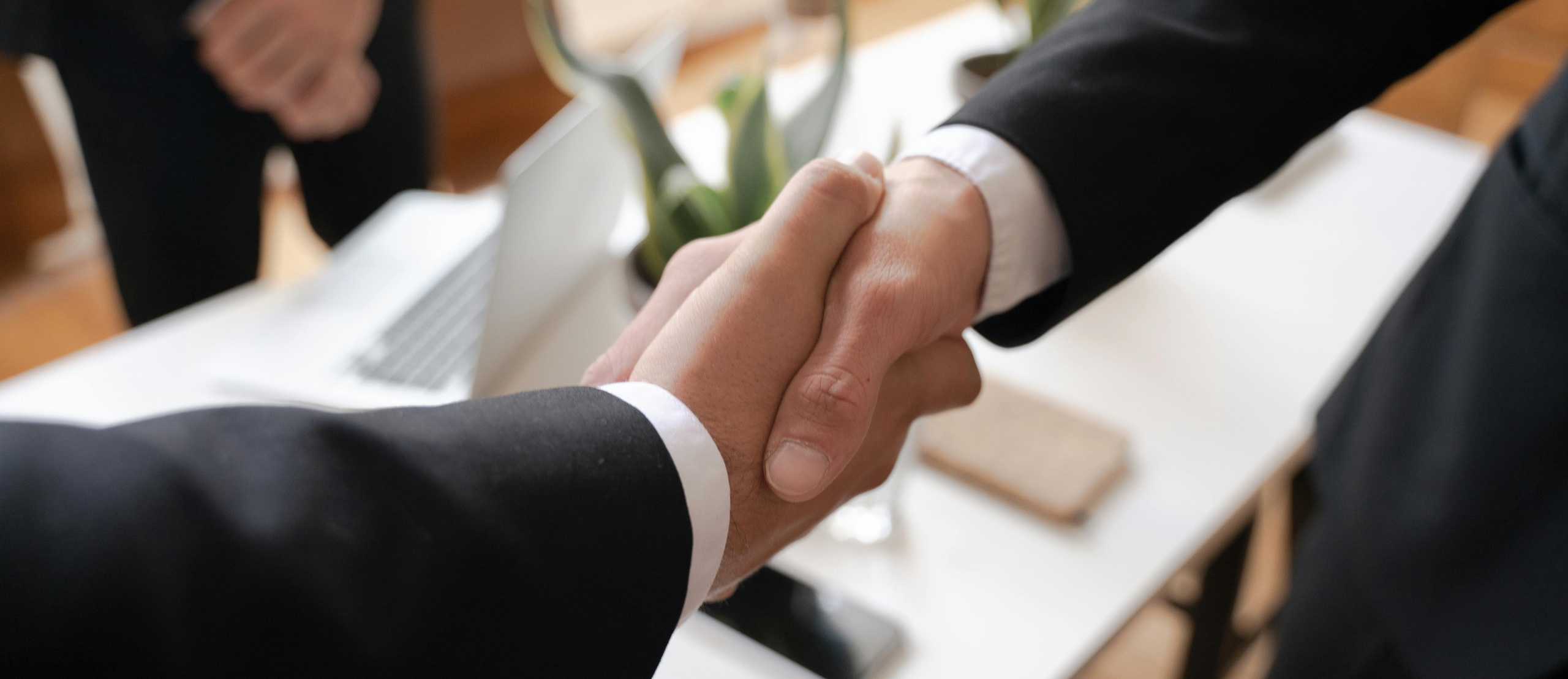 興網設計專業網頁設計團隊合作情境